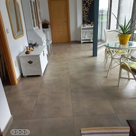 Casa Moderna Con Jardin Santa Cruz De Bezana