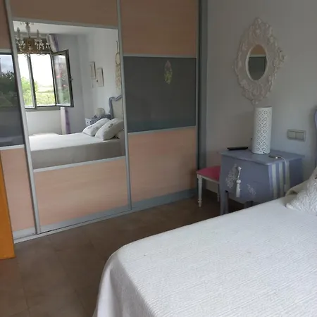 Casa Moderna Con Jardin Santa Cruz De Bezana