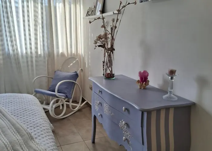 民宿 En Casa Moderna Con Jardin 圣克鲁斯德韦萨纳